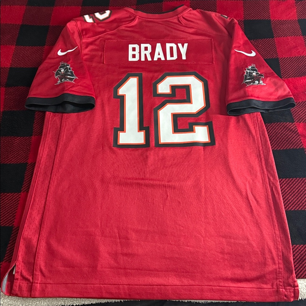 Tampa Bay Buccaneers #12 Tom Brady NFL On Field 2021 Home Nike Jersey